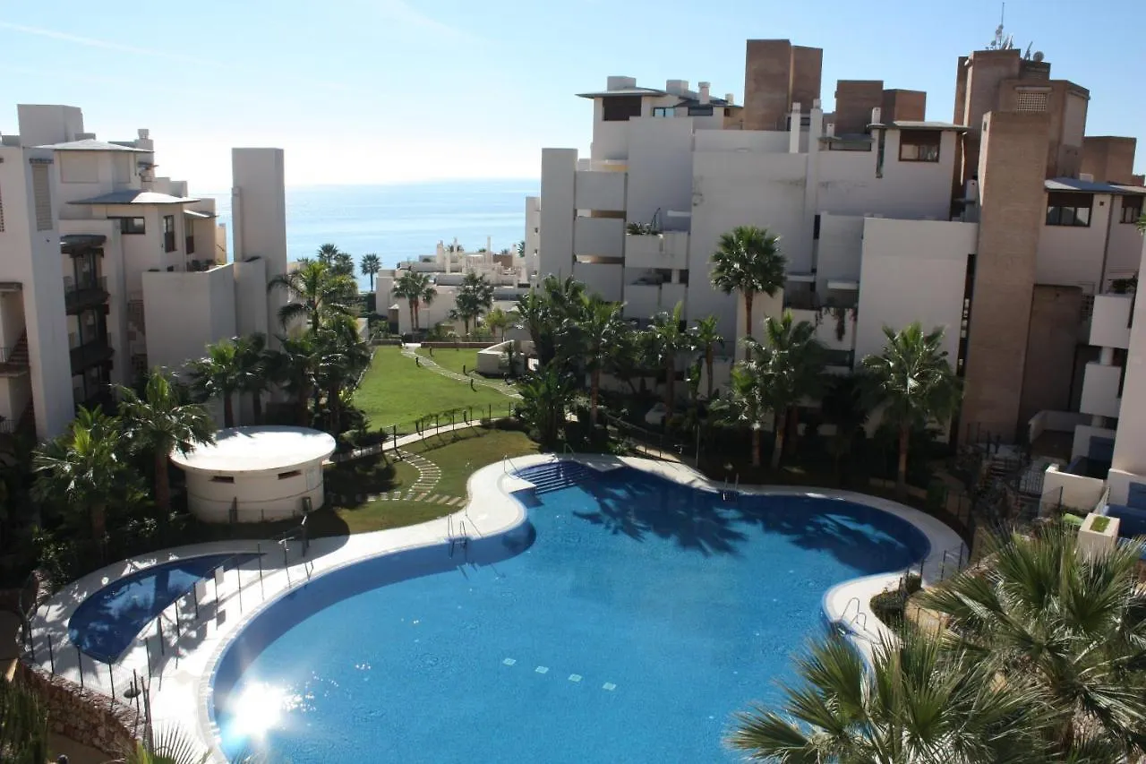 Apartamento 121 - 3 Bedroom With Private Pool Estepona